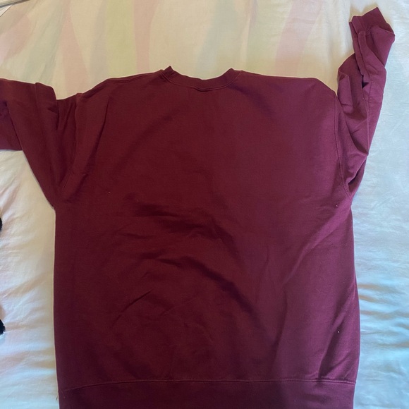 Crewneck - Picture 3 of 3